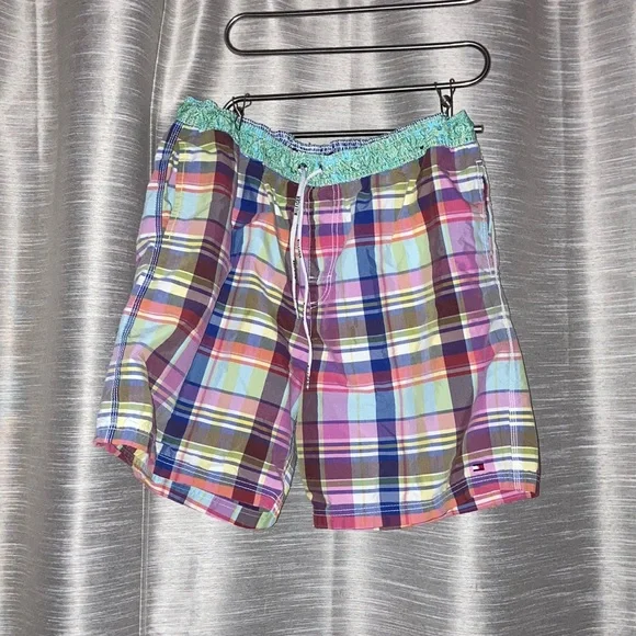 madras Tommy Hilfiger shorts - Picture 1 of 1